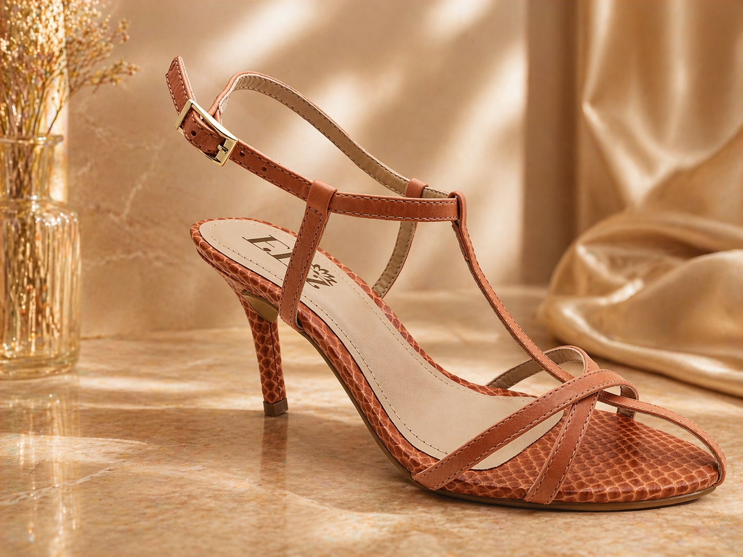 Sandalia salto Bico Fino - Scarlet